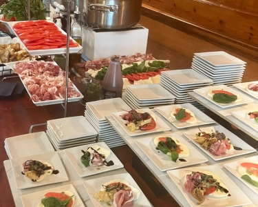 -Catering