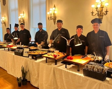 -Professional Chefs